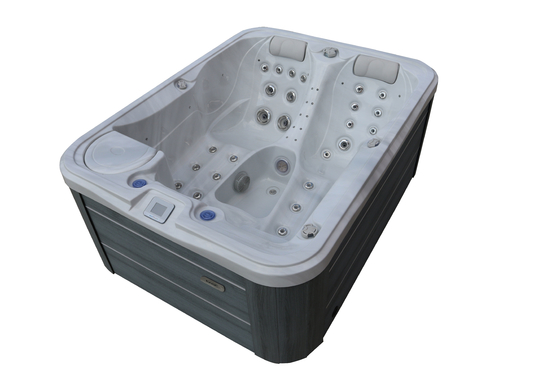 E-372D Acrylic Whirlpool Massage Outdoor Spa Tub Balboa Swim Spa For 3 Persons