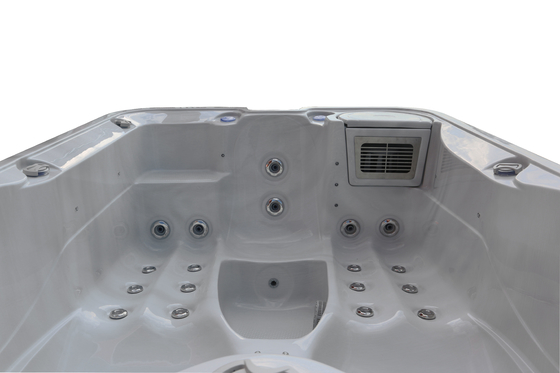 E-372D Acrylic Whirlpool Massage Outdoor Spa Tub Balboa Swim Spa For 3 Persons